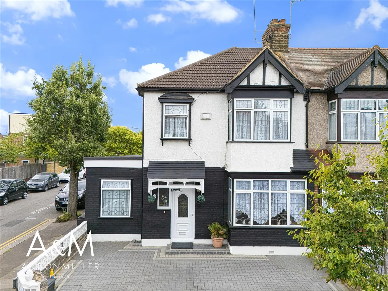 Trinity Road, Barkingside, Essex, Ilford, IG62BQ, photo 26