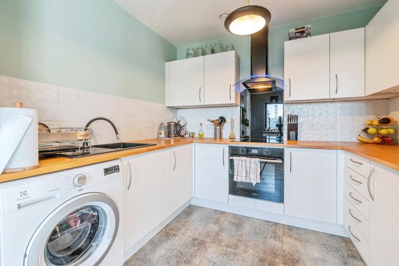 London Road, Grays, RM20, photo 7