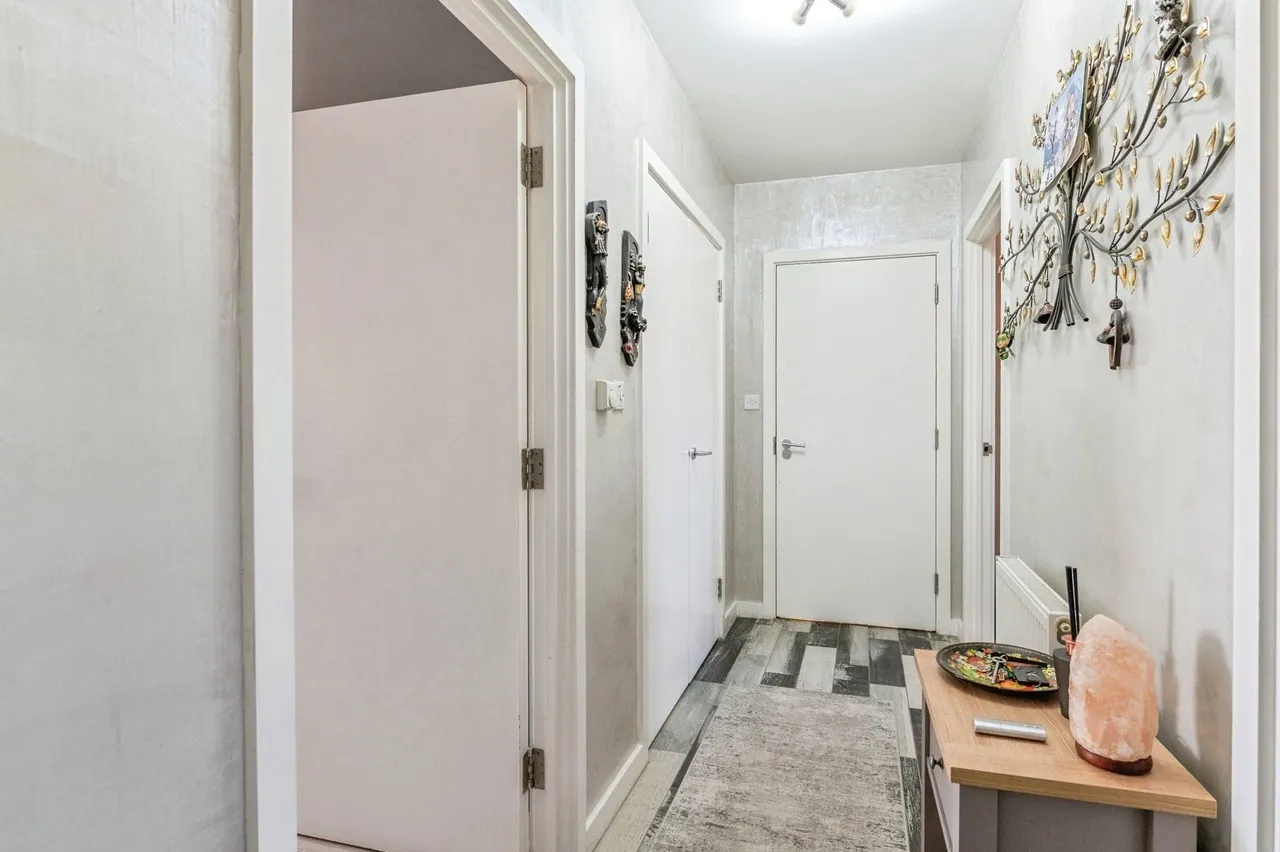London Road, Grays, RM20, photo 6