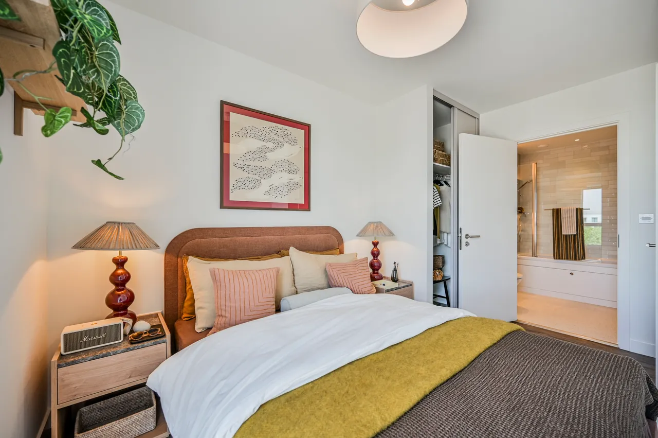 Flat 65, Chapman House, London, photo 6