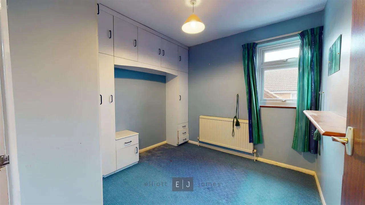The Lindens, Loughton, photo 10