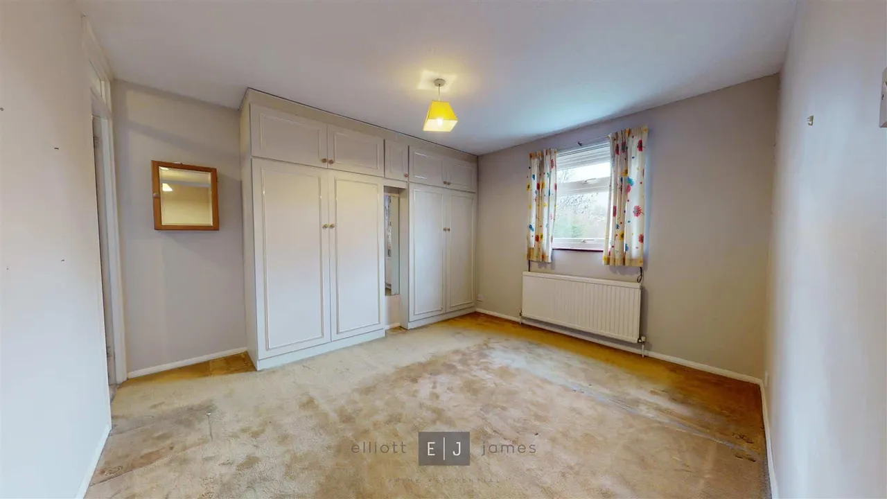 The Lindens, Loughton, photo 9