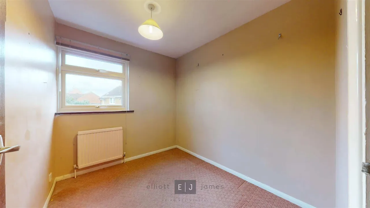 The Lindens, Loughton, photo 8