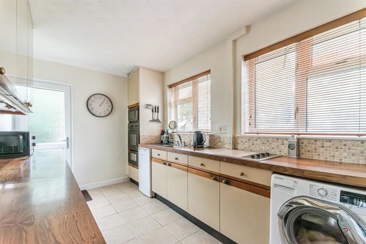 Wigmore Avenue, Swindon, SN3, photo 7