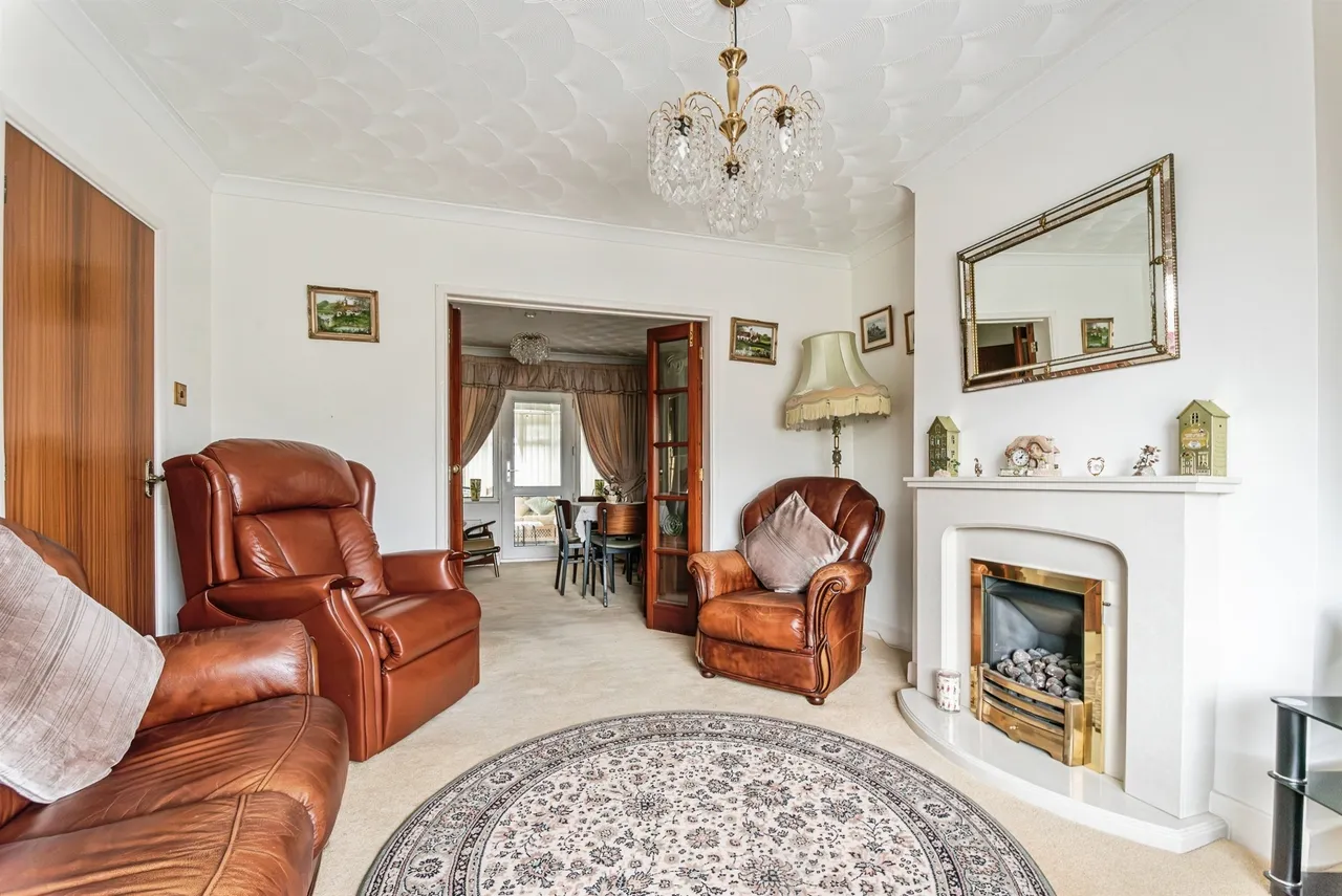 Wigmore Avenue, Swindon, SN3, photo 5