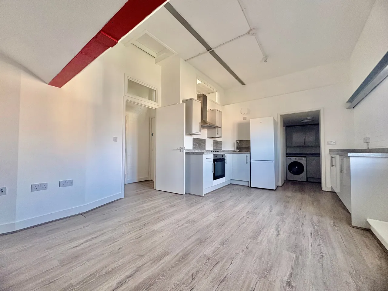 2 bed flat to rent, Crane Mead, Ware, SG12