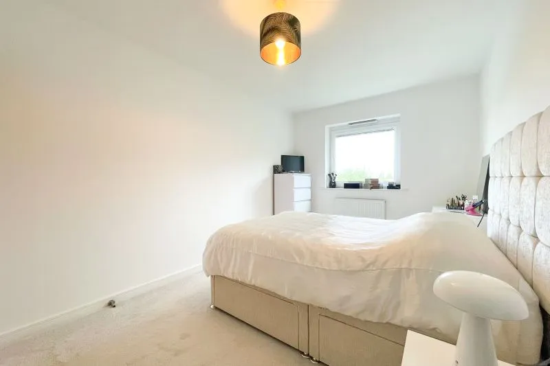 High Lane, Woodley, SK6, photo 14