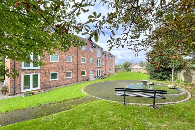 High Lane, Woodley, SK6, photo 24