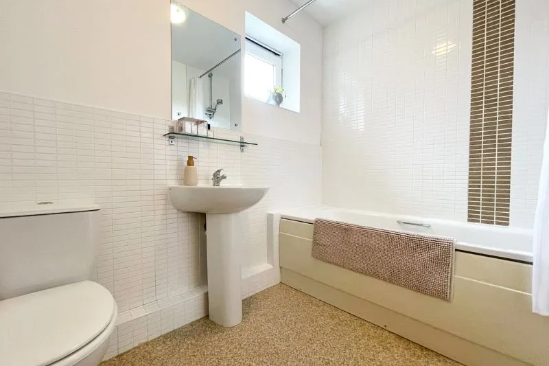 High Lane, Woodley, SK6, photo 16