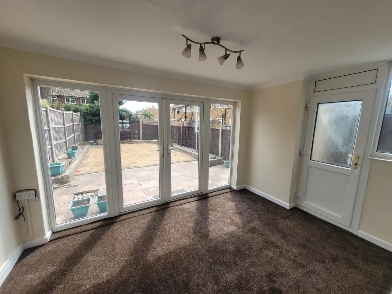 Hetherington Close, photo 4