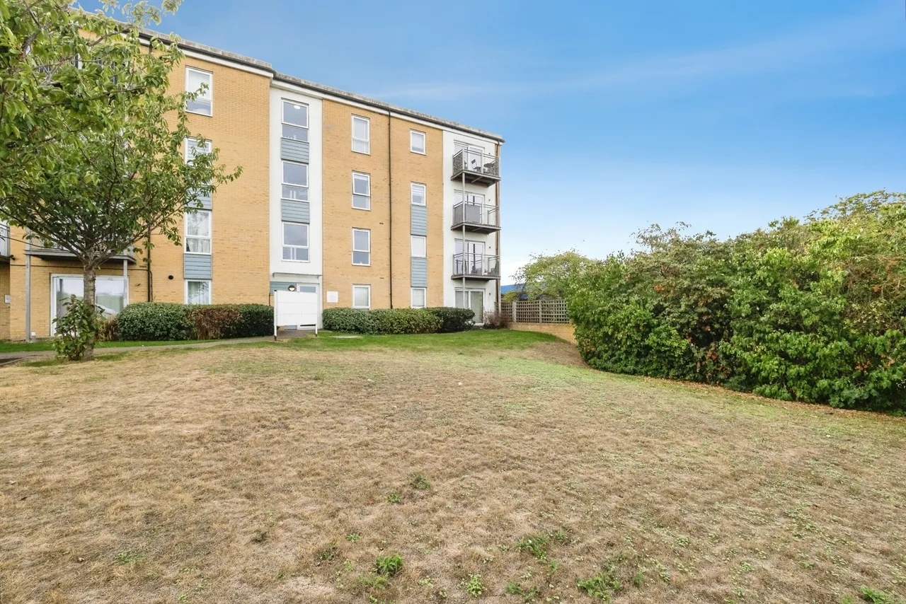 Millfield Close, Hornchurch, RM11, photo 21