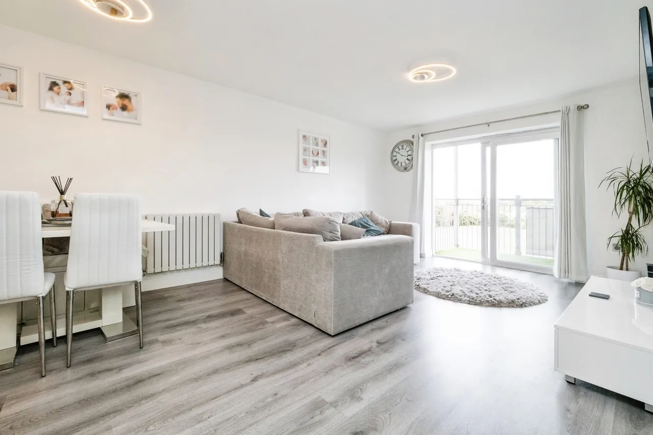 Millfield Close, Hornchurch, RM11, photo 13
