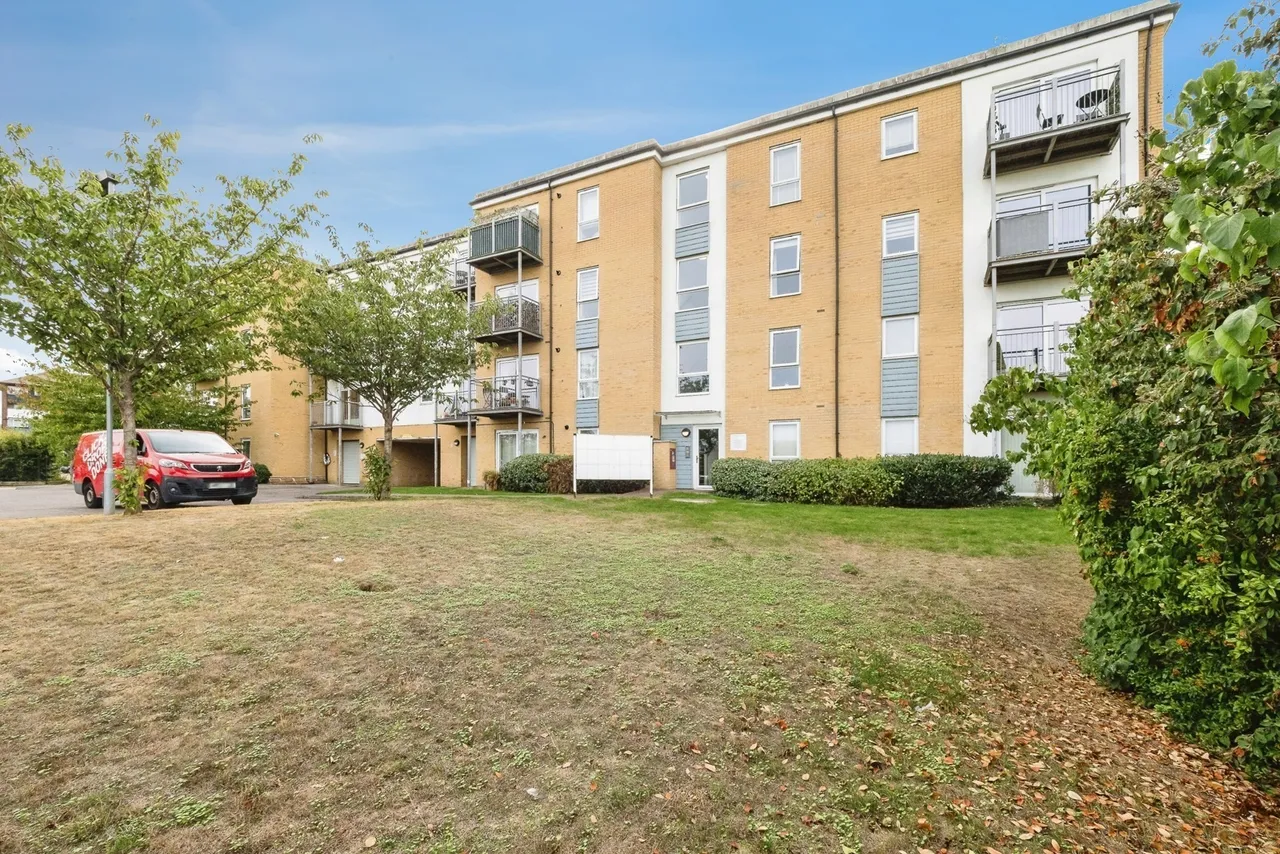 Millfield Close, Hornchurch, RM11, photo 20