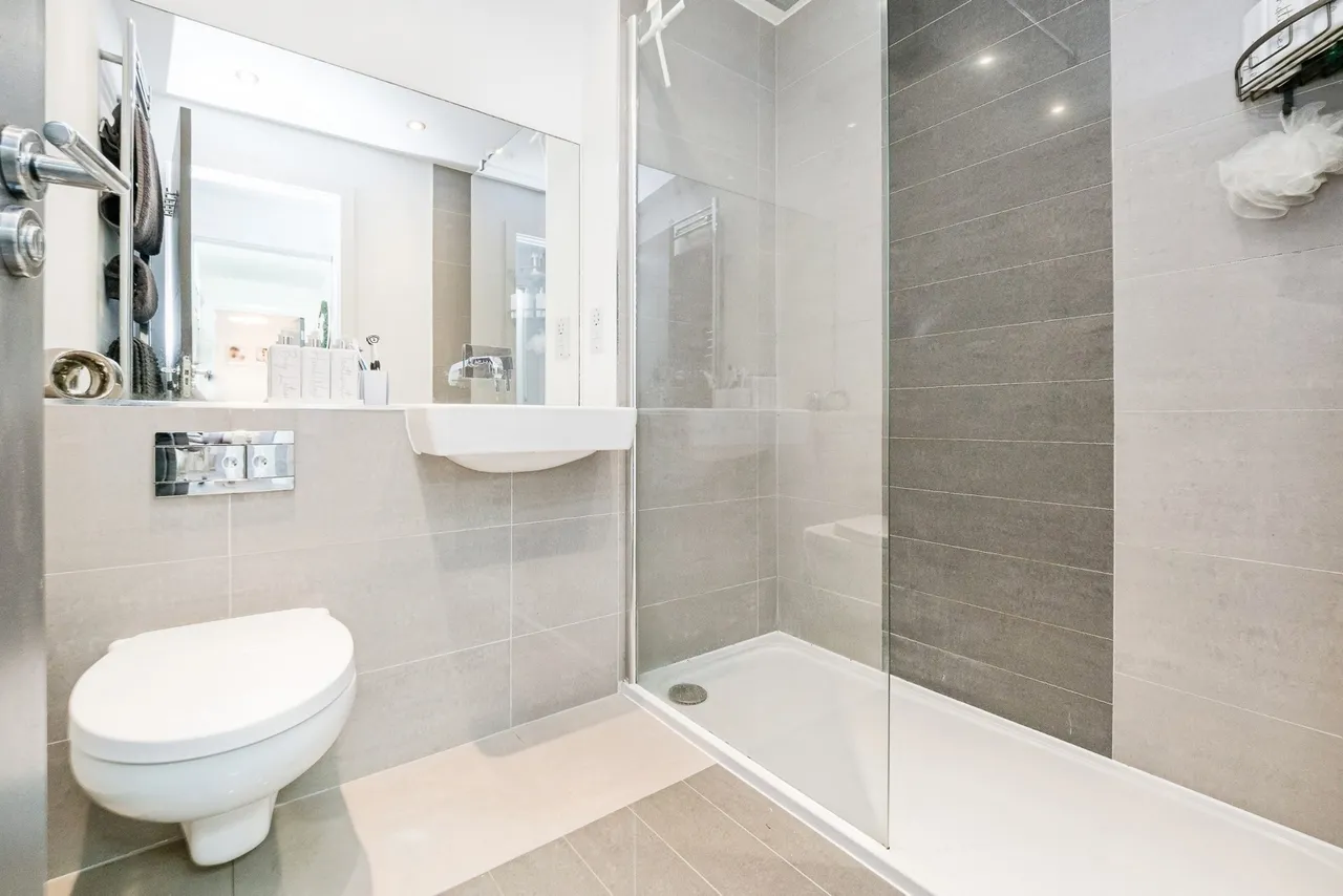 Millfield Close, Hornchurch, RM11, photo 6