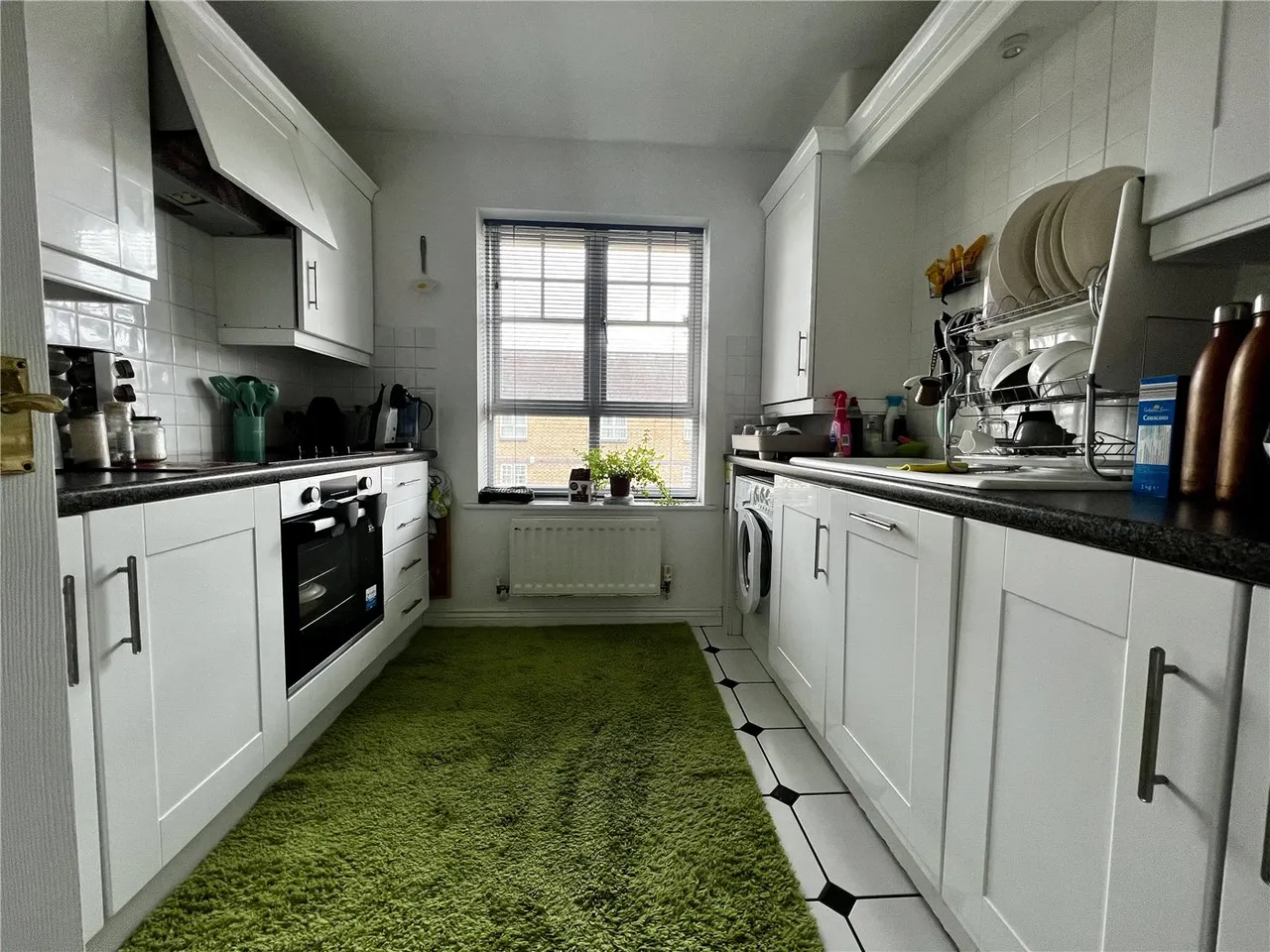 Beckets View, Northampton, Northamptonshire, NN1, photo 5