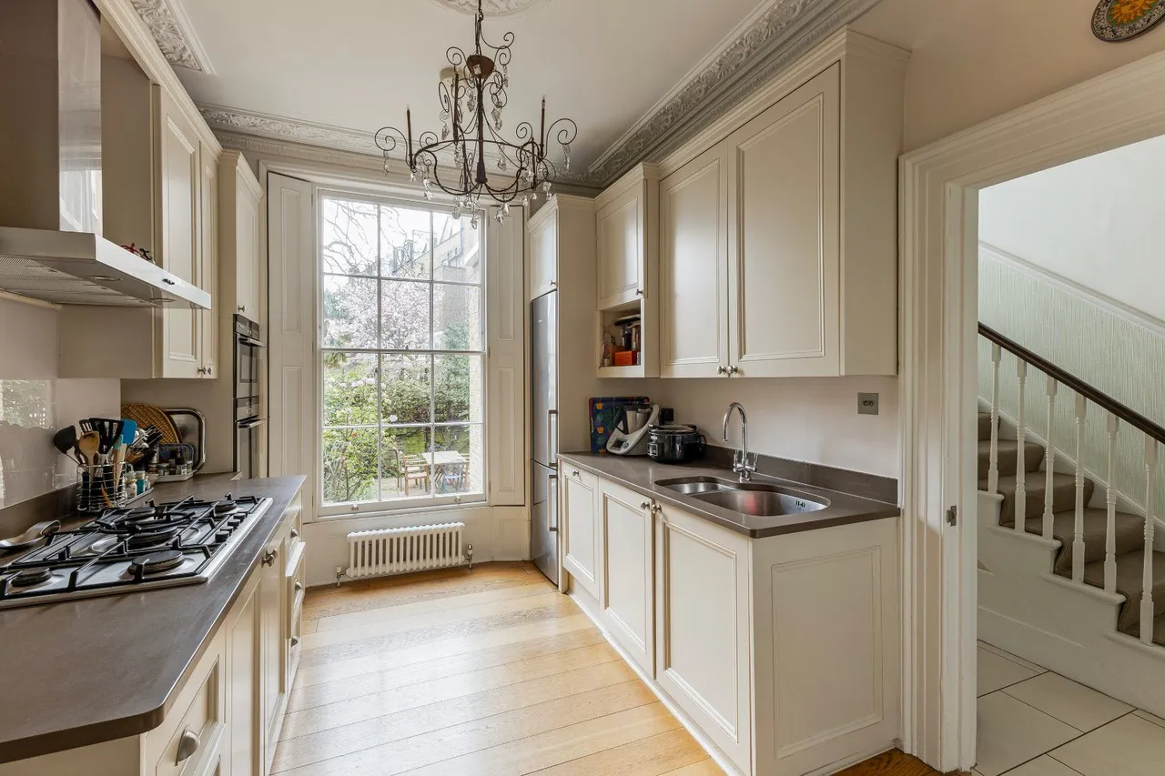 Old Brompton Road, South Kensington, London, SW5 0LF, photo 4
