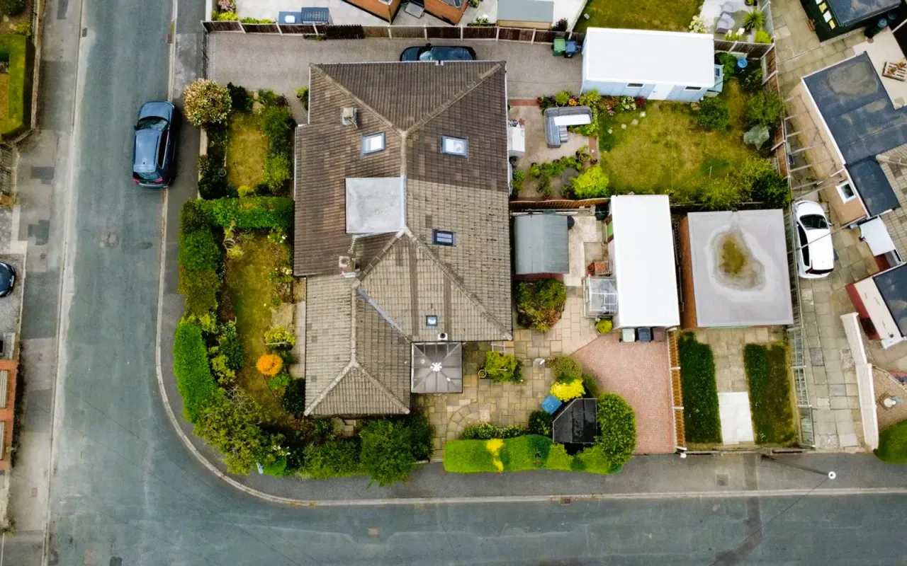 Park Road, Clayton West, photo 4