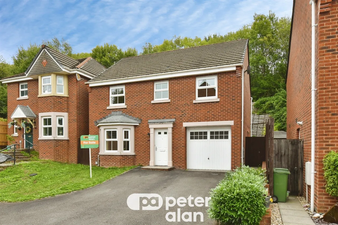 Glas Y Gors Aberdare, CF44, photo 25