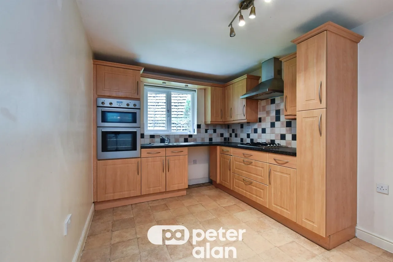 Glas Y Gors Aberdare, CF44, photo 11