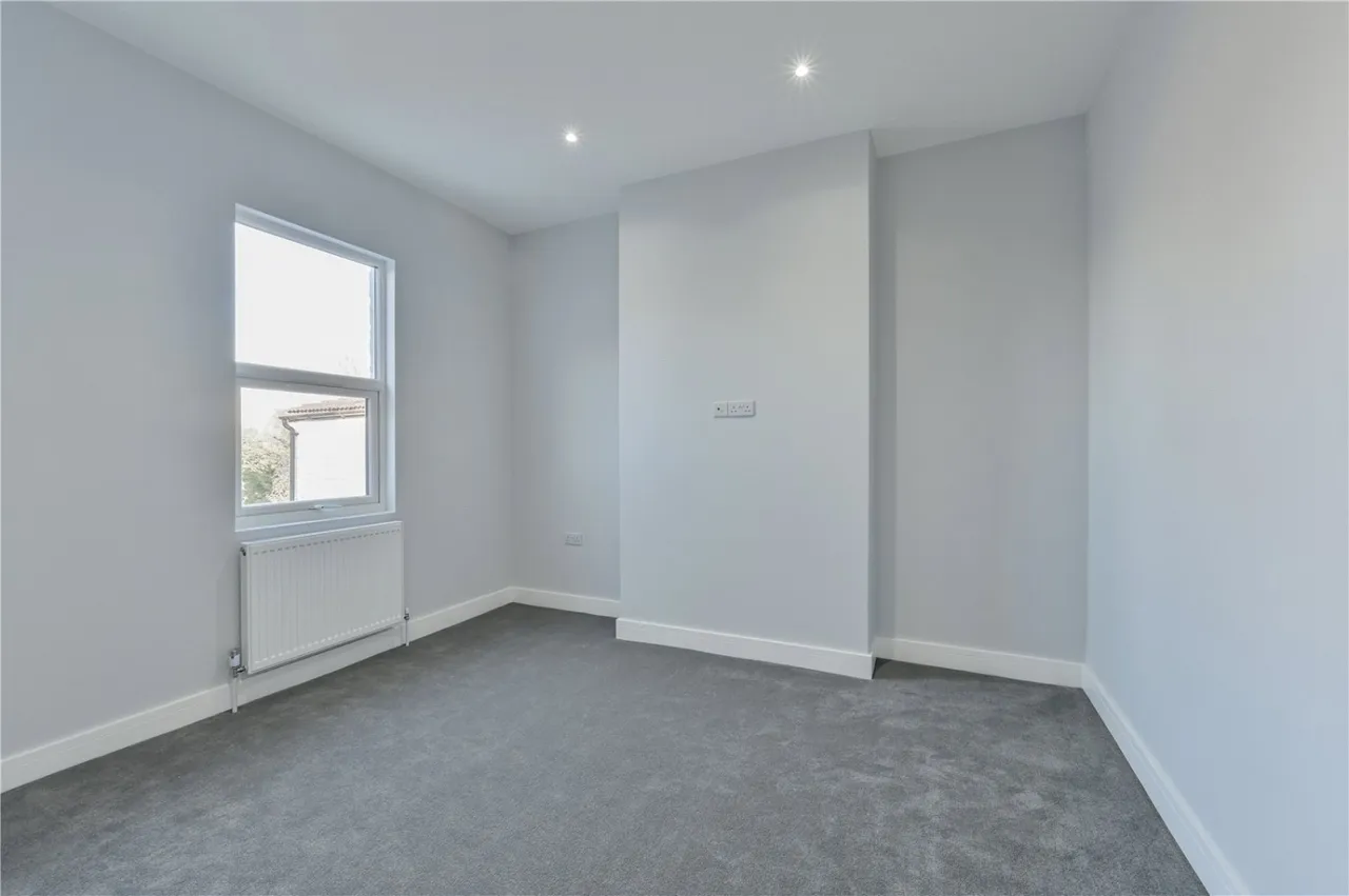 Whittington Road, London, N22, photo 15