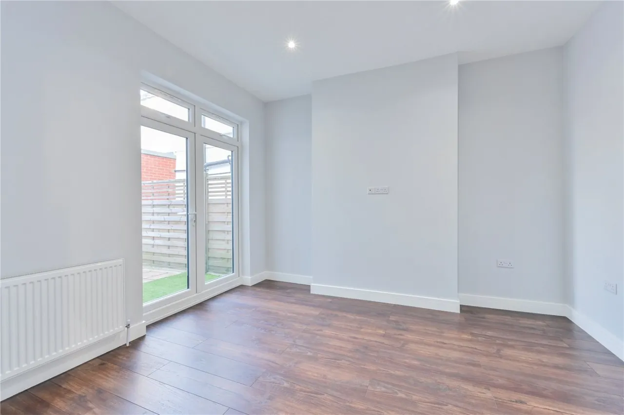 Whittington Road, London, N22, photo 5