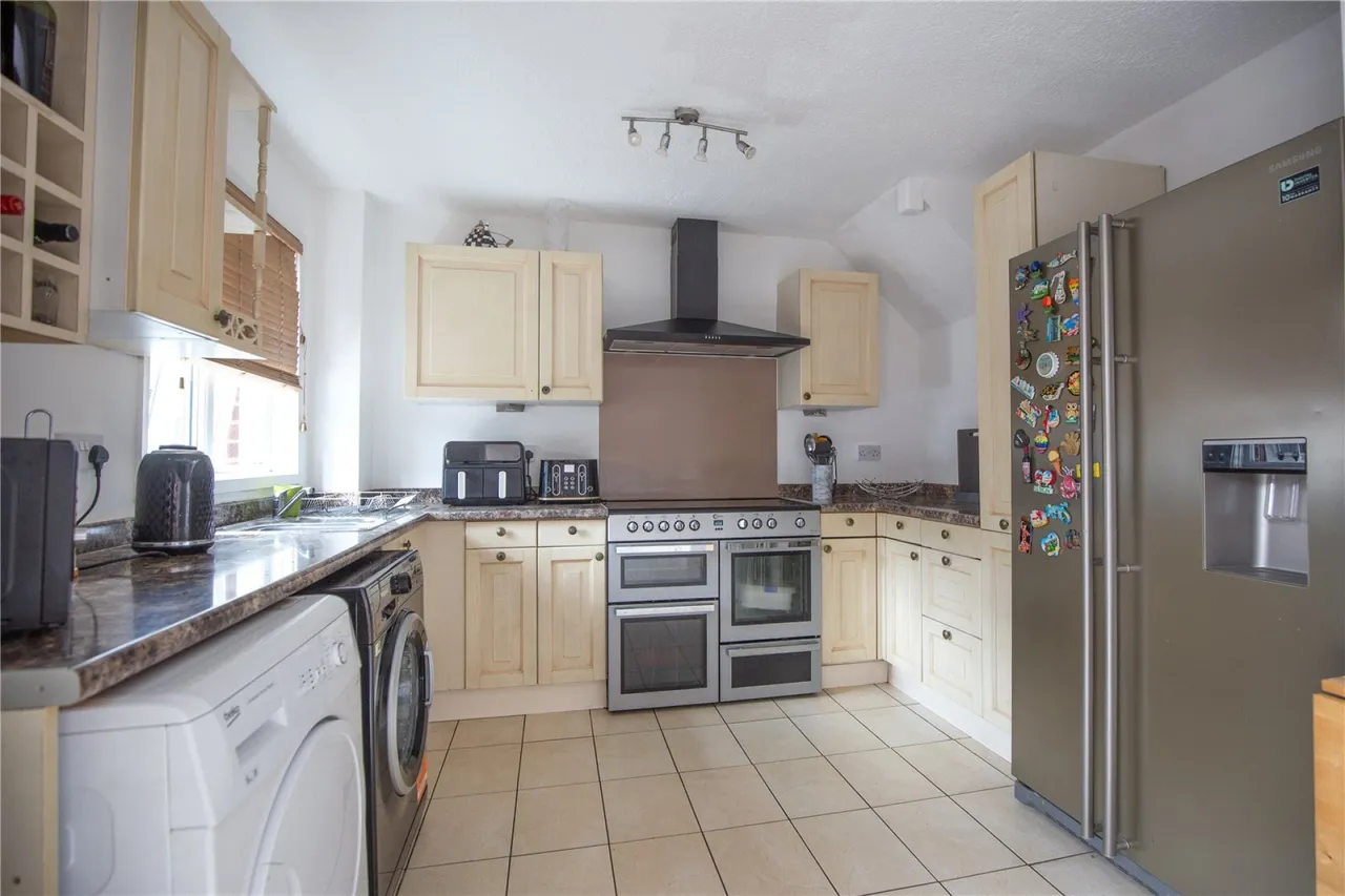 Masefield Way, Bristol, BS7, photo 5