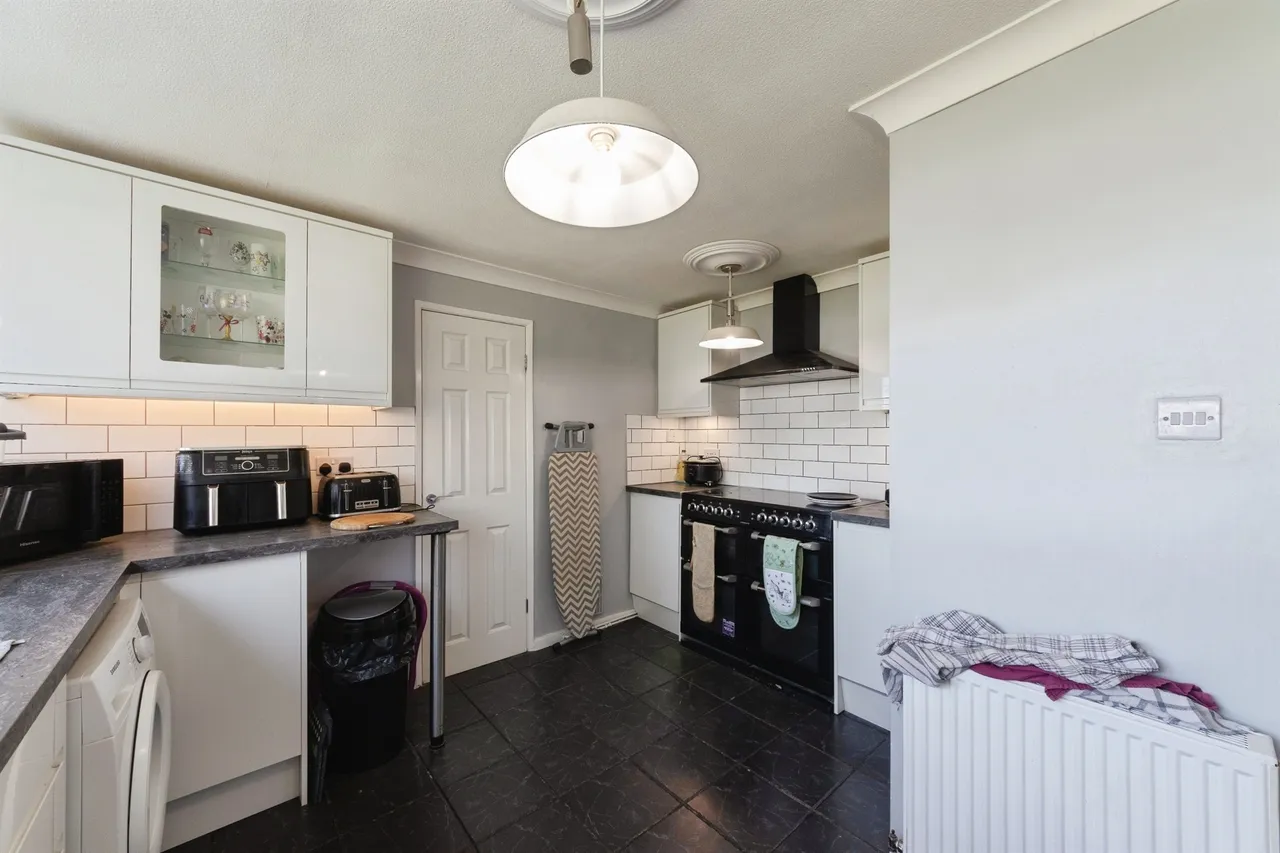 Moordown Avenue, Solihull, B92, photo 6