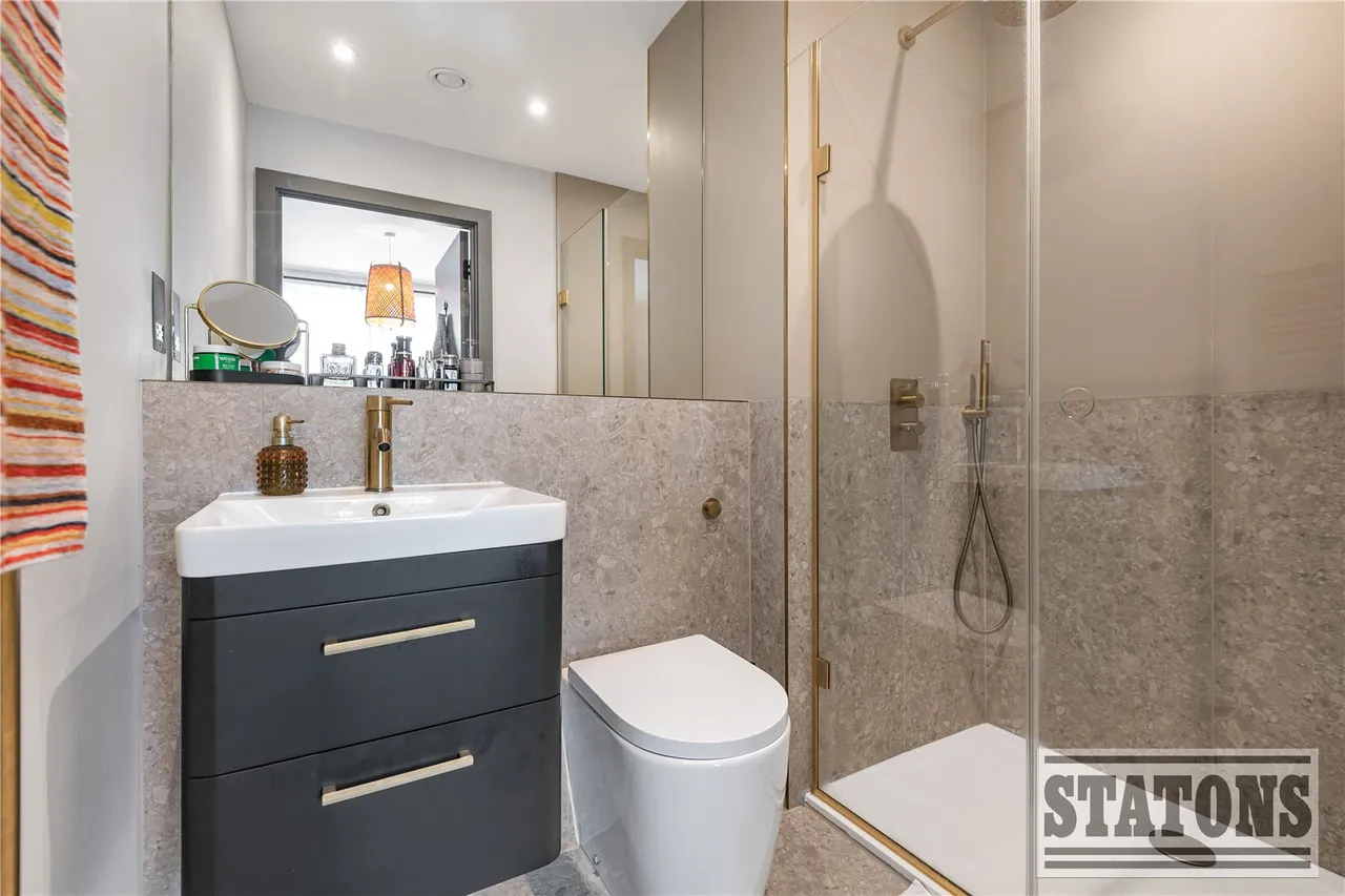 Oakleigh Road North, Whetstone, London, N20 9FJ, photo 13