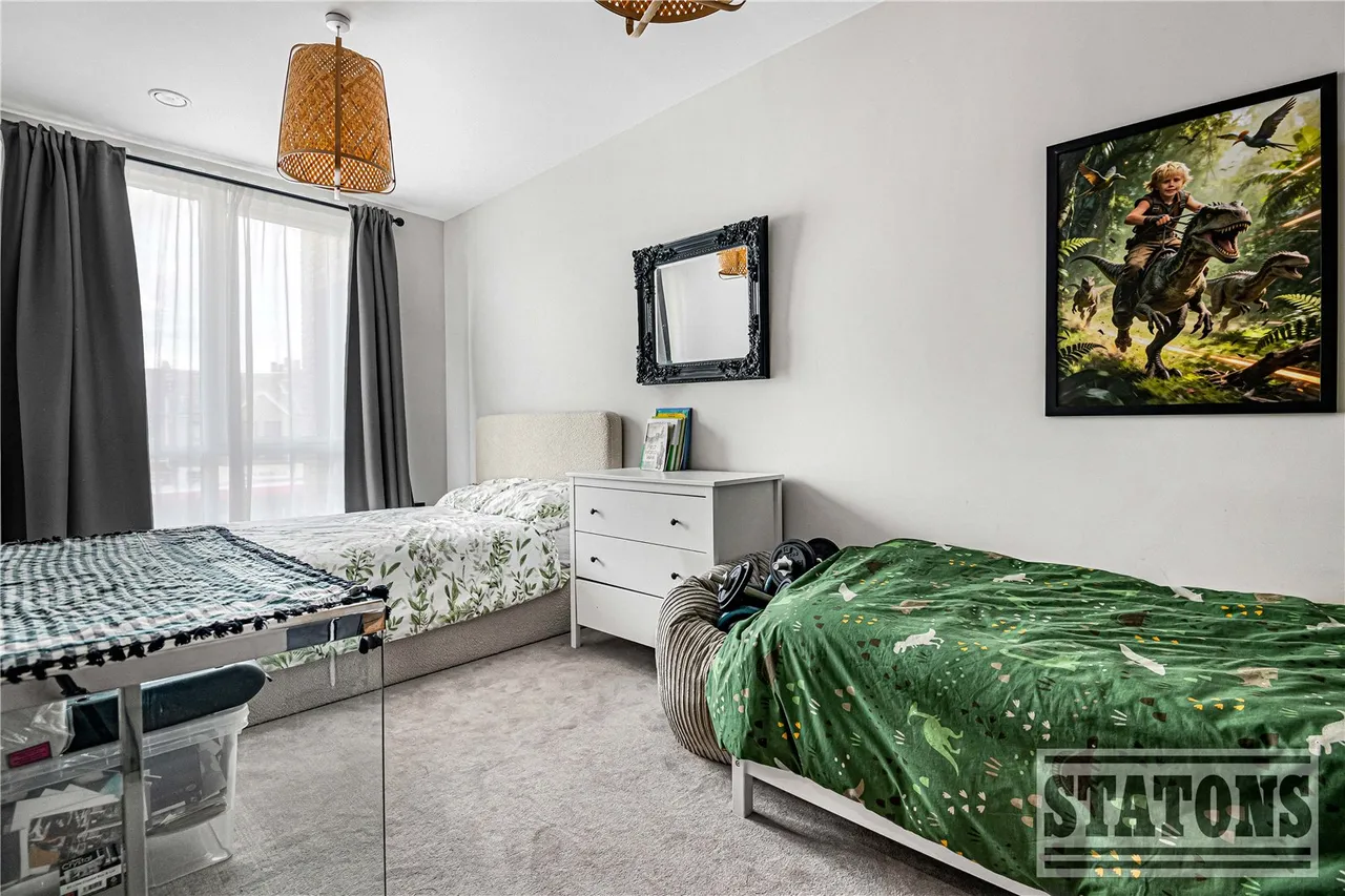 Oakleigh Road North, Whetstone, London, N20 9FJ, photo 14