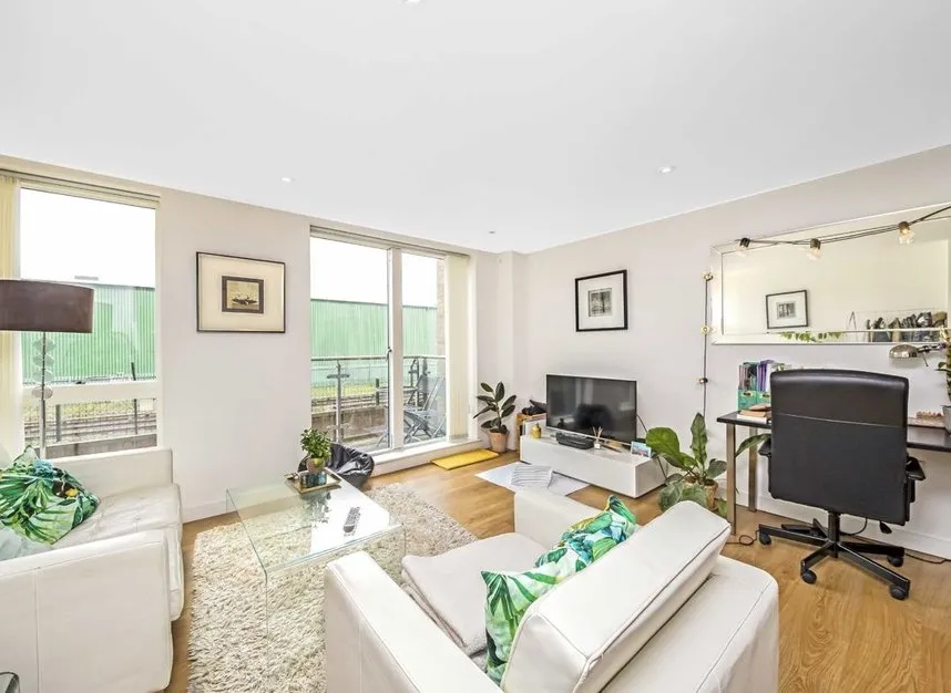 Seven Sea Gardens, Devon Road, E3, photo 2
