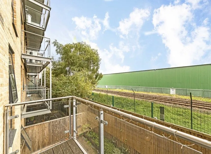 Seven Sea Gardens, Devon Road, E3, photo 7