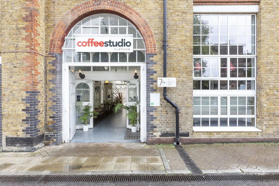 Clapham Road, London, photo 9