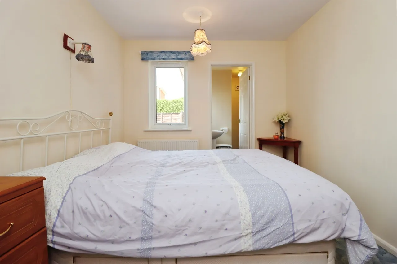 Moorfield Green, Rothwell, Kettering, photo 10