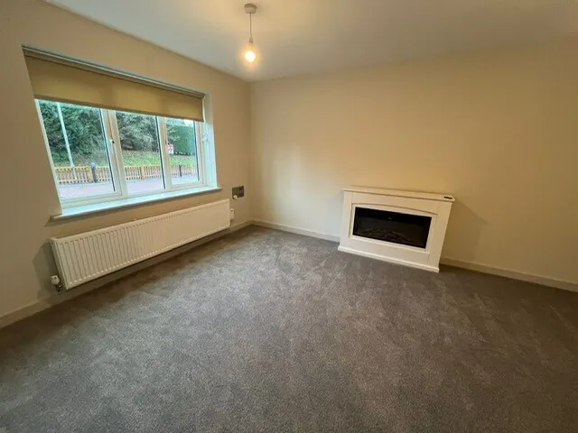 Nicholson Court, DY10, photo 8