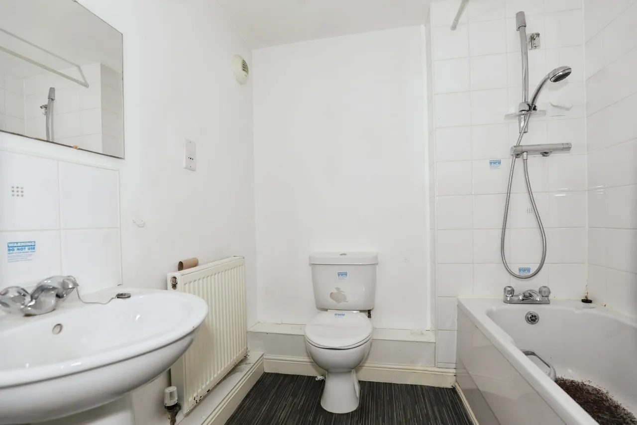 Worsdell House, Blount Close, Crewe, Cheshire, CW1, photo 11