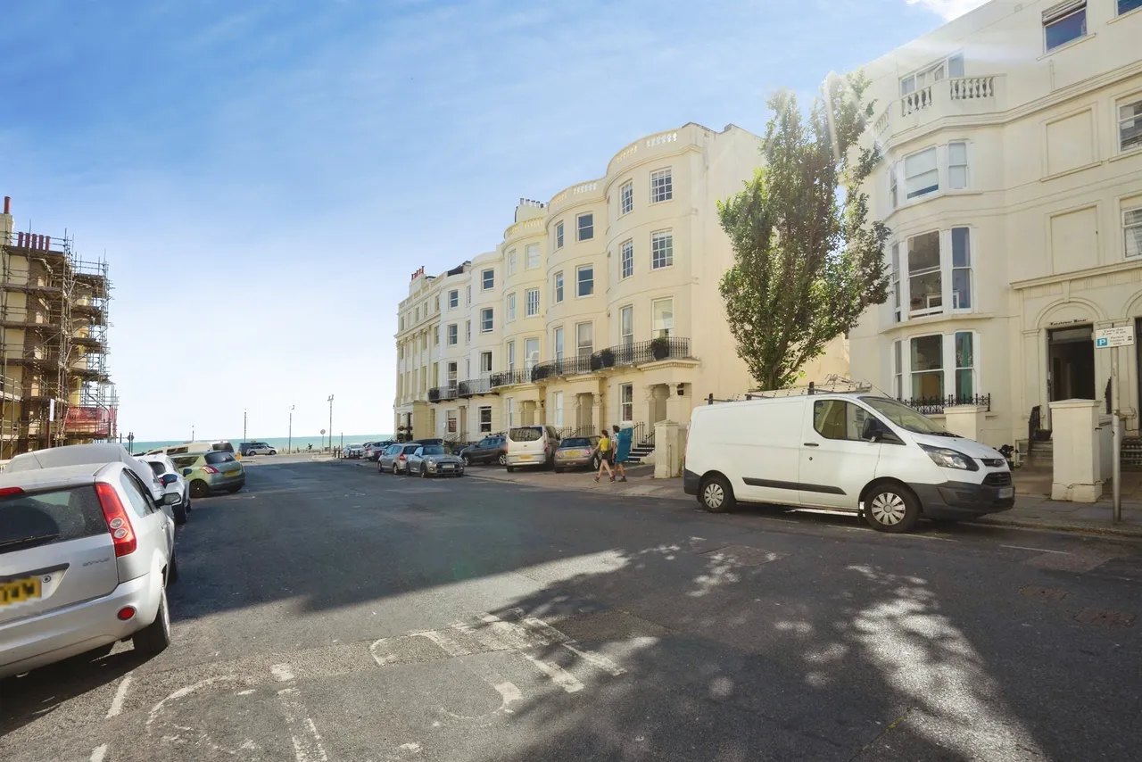 Lansdowne Place, Hove, photo 9