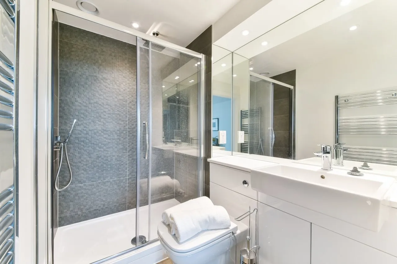 Epsom House, 2 Fairfield Avenue, Staines Upon Thames, Greater London, TW18, photo 9