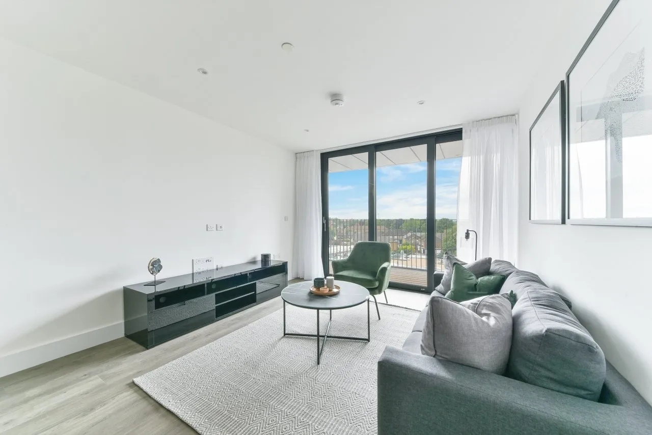 Epsom House, 2 Fairfield Avenue, Staines Upon Thames, Greater London, TW18, photo 3