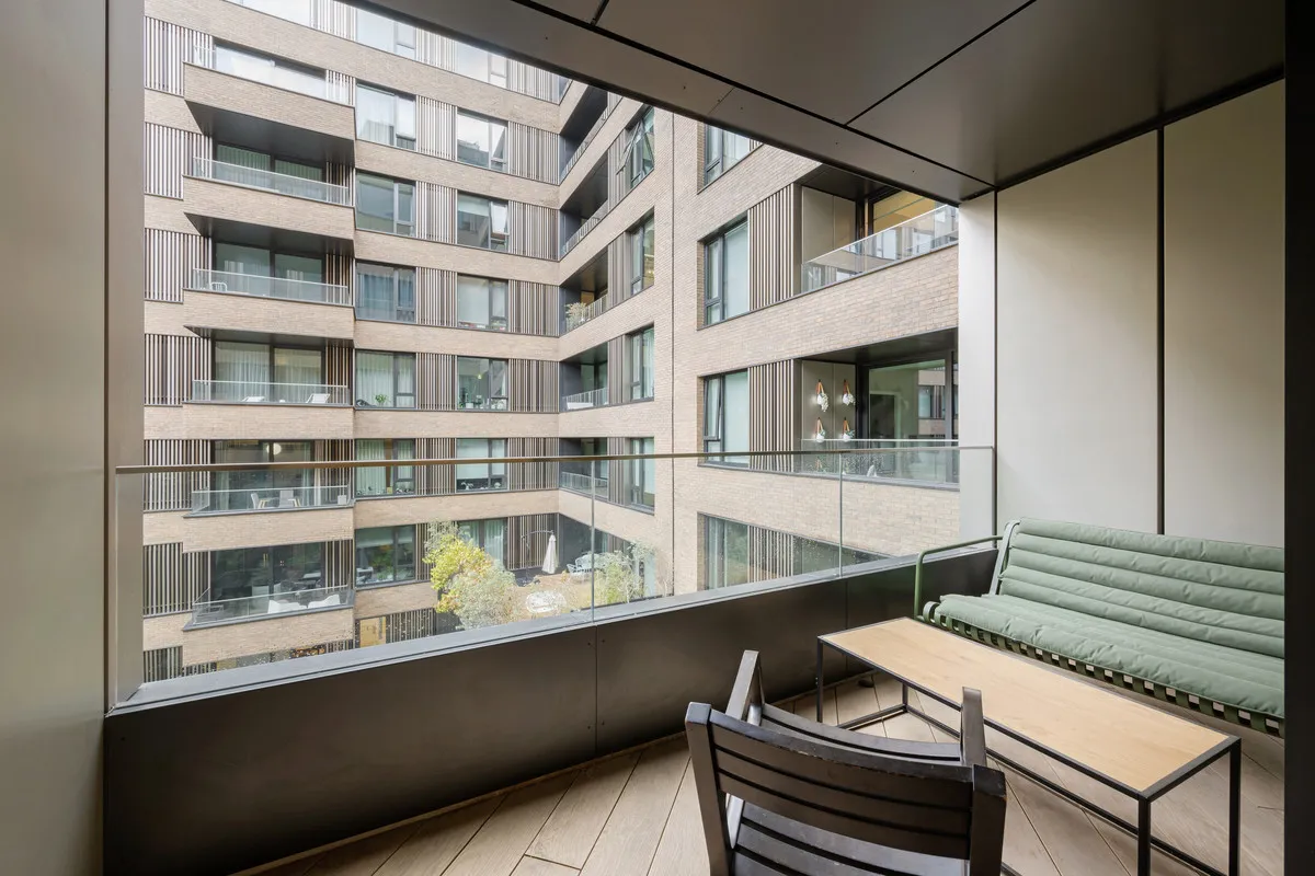 Wood Lane, London, W12, photo 2
