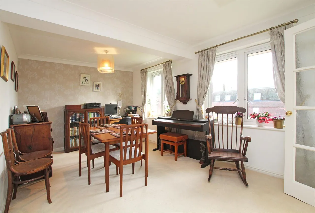 Stockbridge Road, Chichester, PO19, photo 9