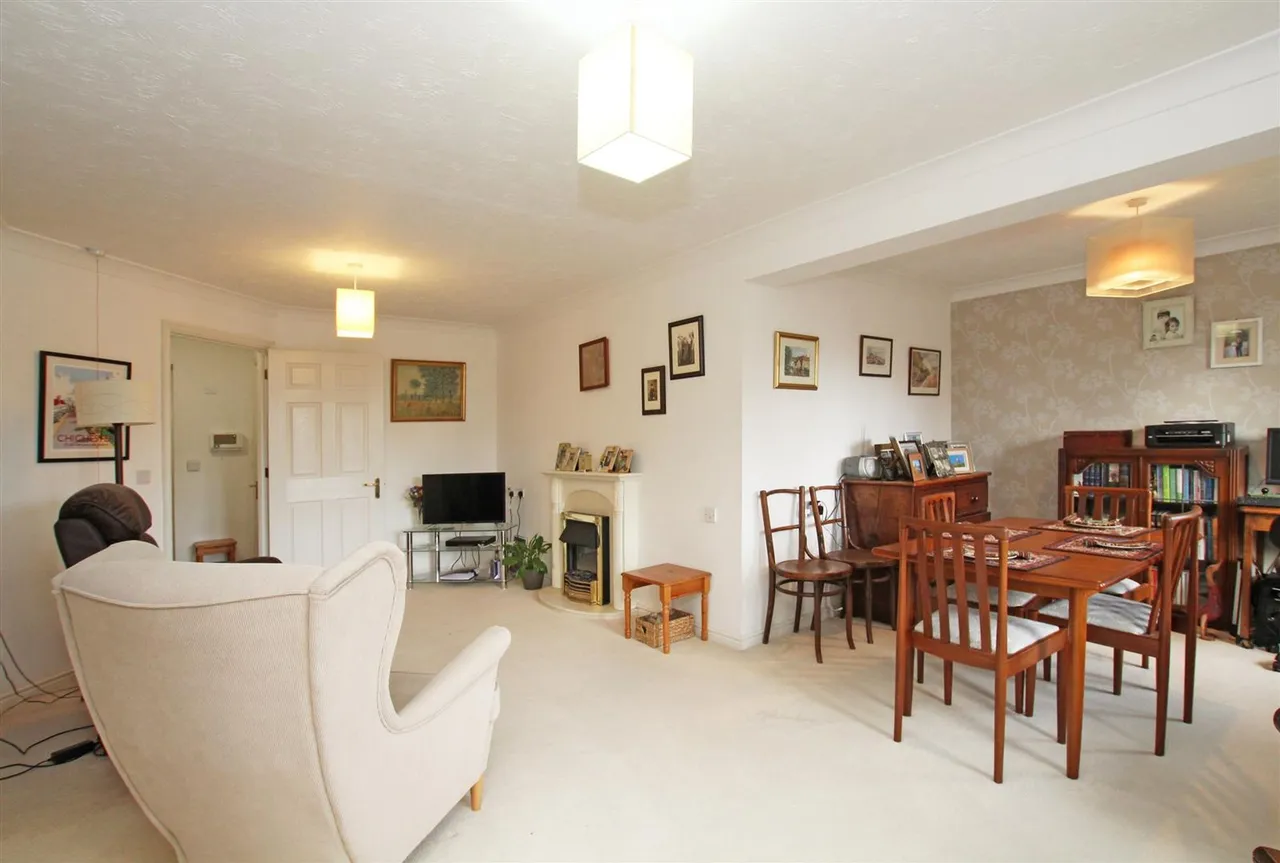 Stockbridge Road, Chichester, PO19, photo 3