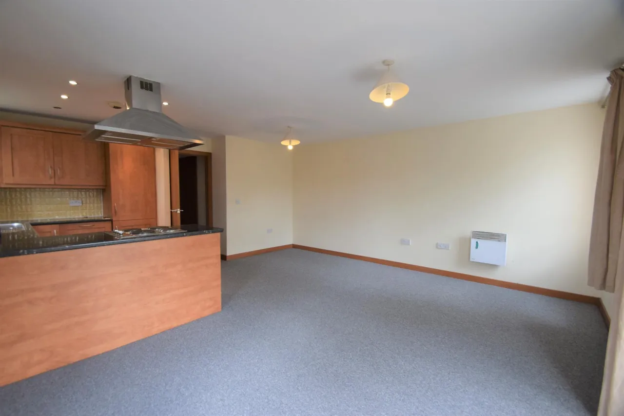 Vista Court, Pooleys Yard, IP2, photo 3