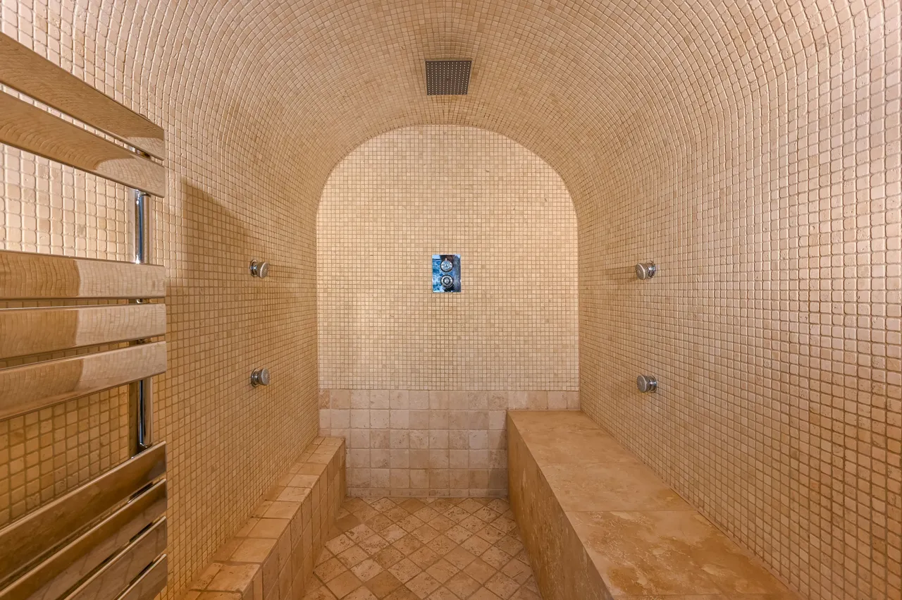 Lower Maisonette, 21 Westbourne Road, London, photo 7