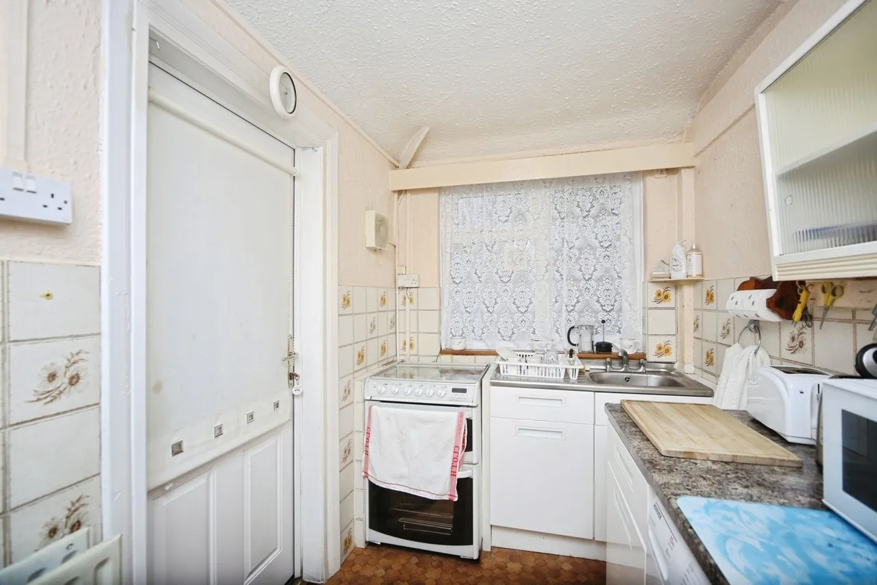 Chaucer Grove, Birmingham, B27, photo 9