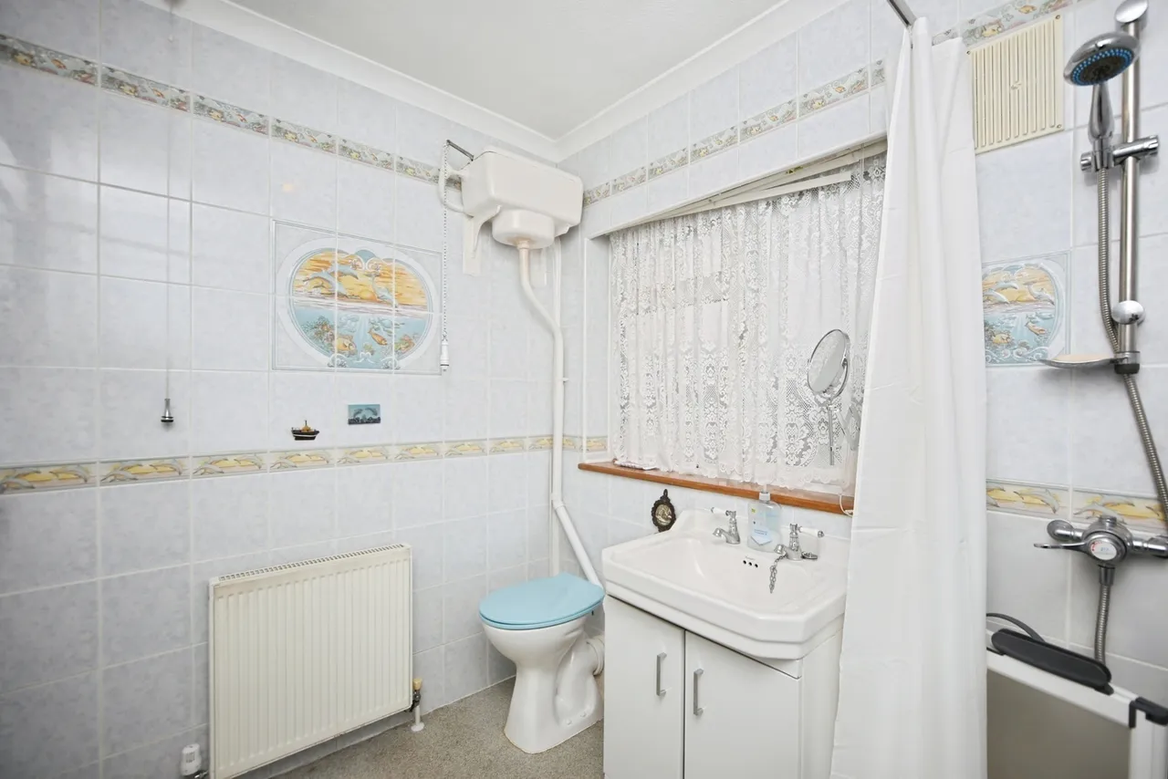 Chaucer Grove, Birmingham, B27, photo 13