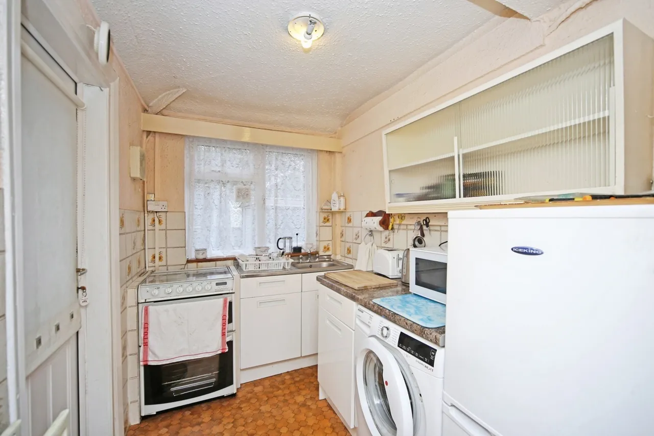 Chaucer Grove, Birmingham, B27, photo 6