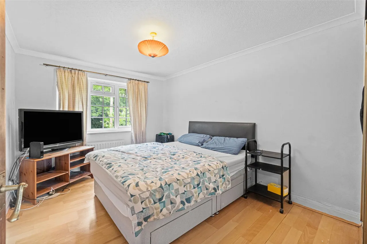 Burtons Road, Hampton, TW12 1DX, photo 10