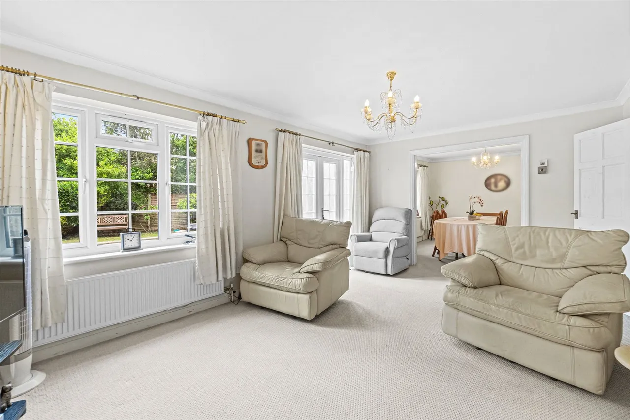 Burtons Road, Hampton, TW12 1DX, photo 4