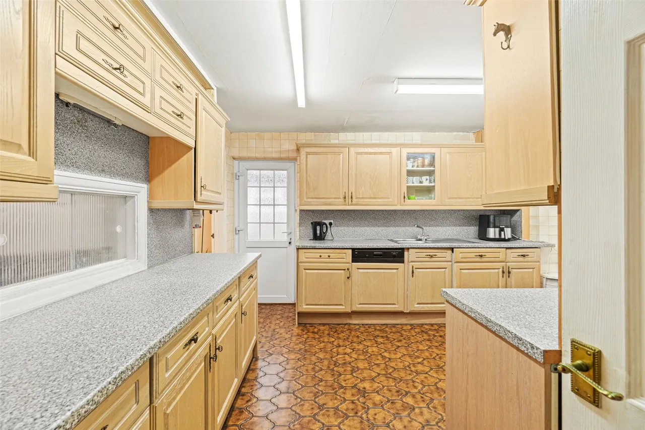 Burtons Road, Hampton, TW12 1DX, photo 6