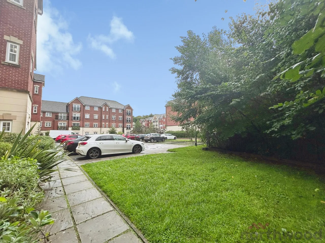 Astley Brook Close, Bolton, BL1, photo 10